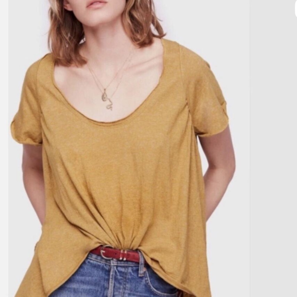 We The Free Mustard Yellow Short Sleeve nori Tee size M